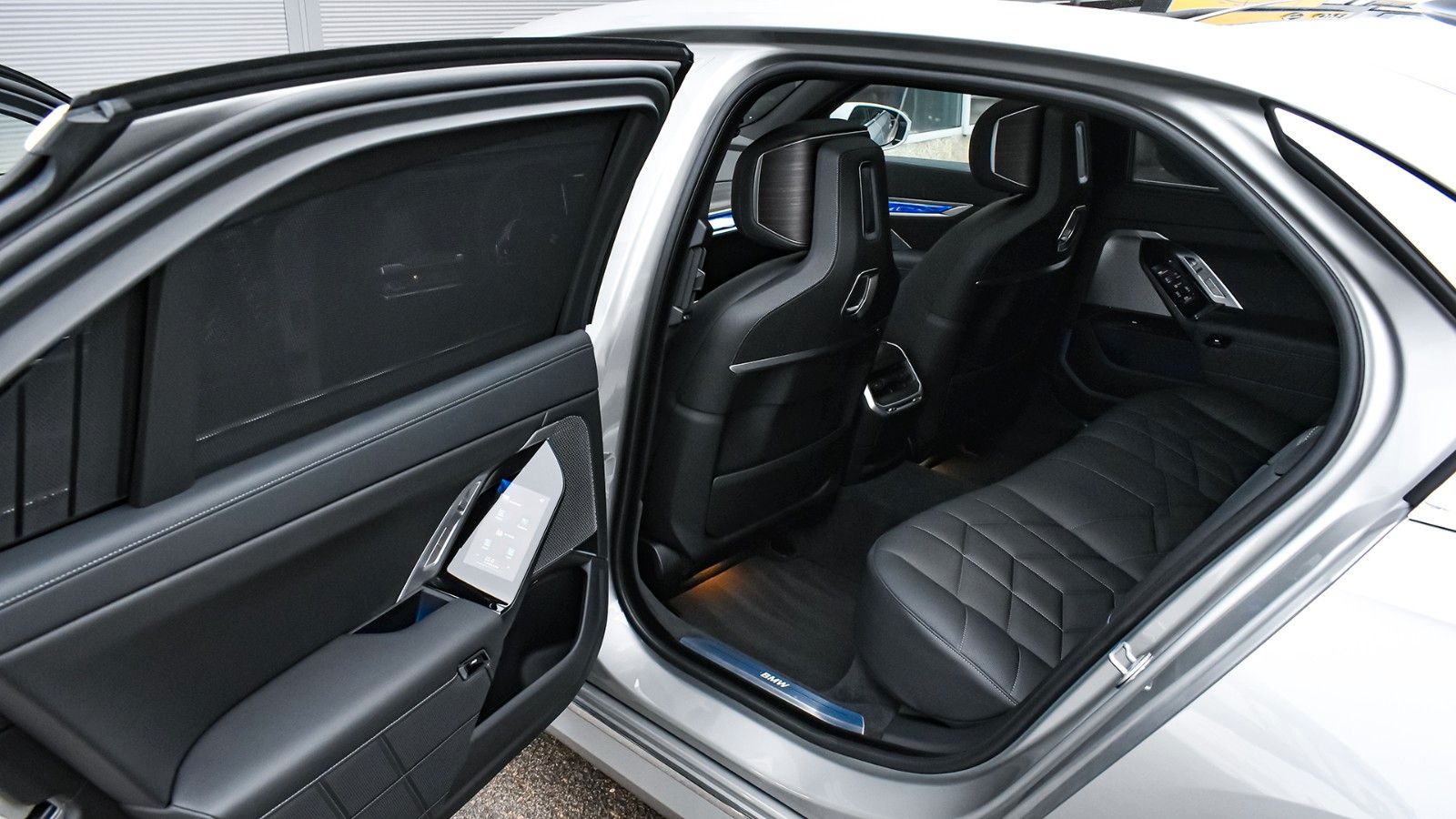 BMW 740d xDrive Pure Excellence Mild Hybrid Sportaut