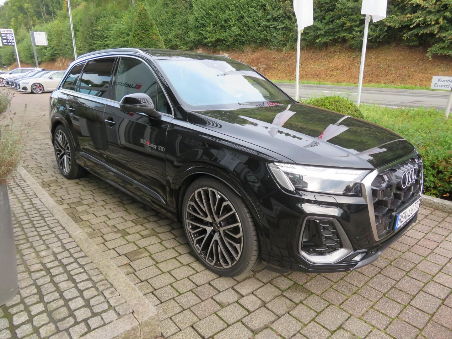 Audi Q7 SUV S line 50 TDI QUATTRO STANDHZ PANO AHK