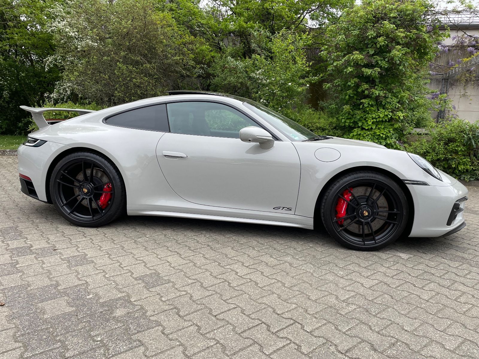 Porsche 911 Carrera GTS - Samsaru's Car Outlet