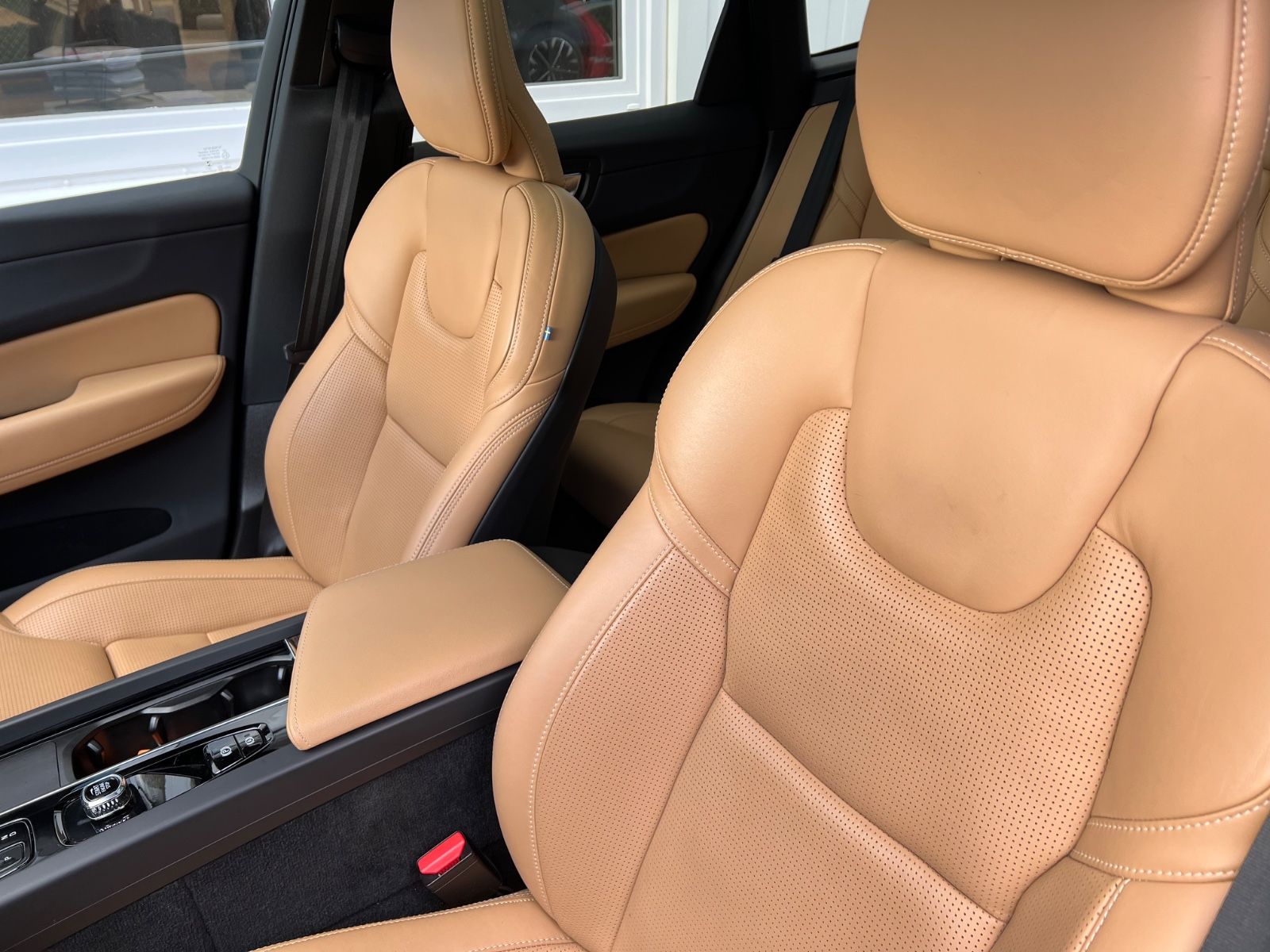 Volvo XC60 Recharge T8 AWD Ultimate Bright GARANTIE