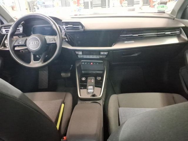 Audi A3 Sportback 40 TFSI e LED PDC+ AHK