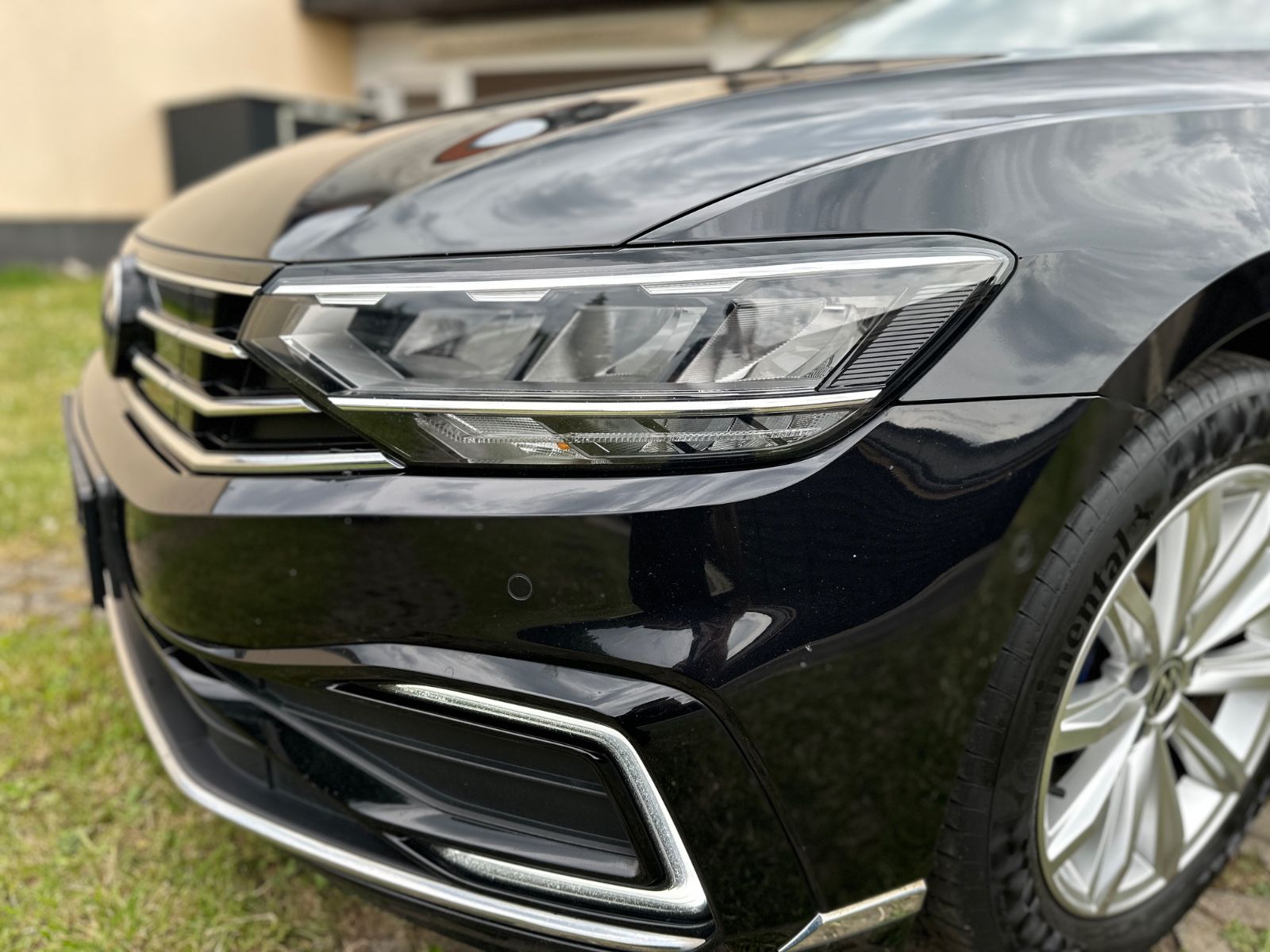 Volkswagen Passat Variant GTE 1.4 TSI Hybrid - Samsaru's Car Outlet
