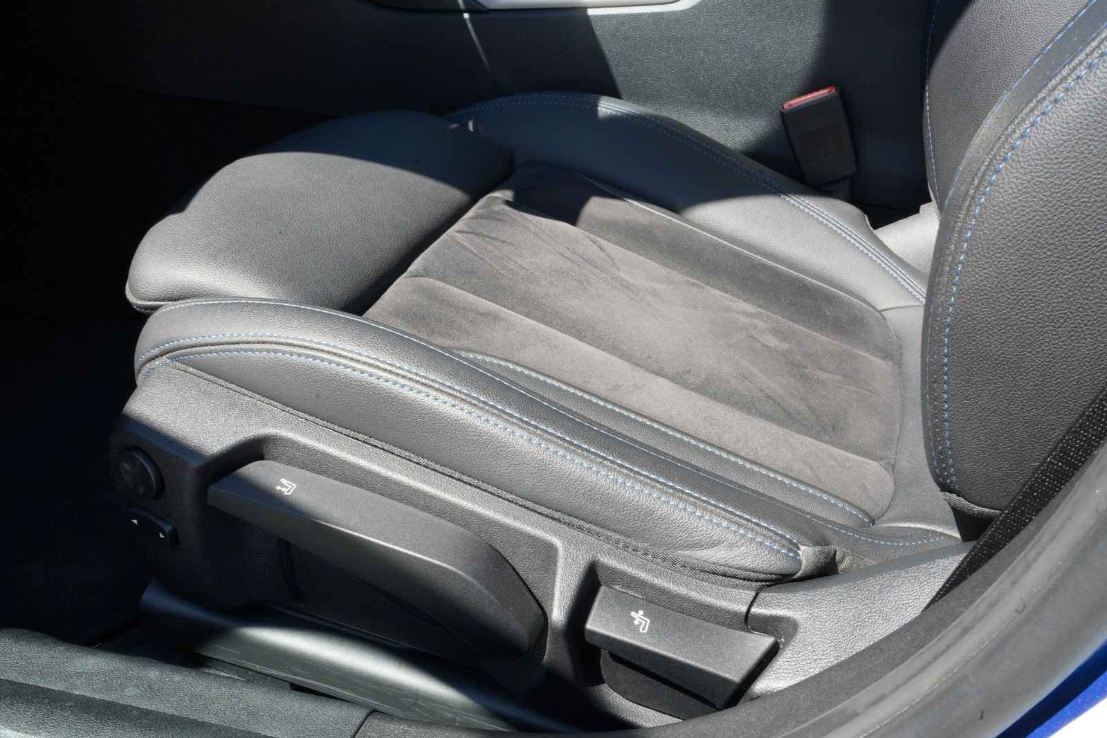 BMW 320d xDrive M Sport - Samsaru's Car Outlet