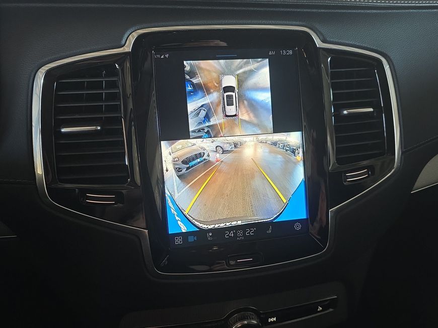Volvo XC90 T8 AWD Recharge Plus Dark