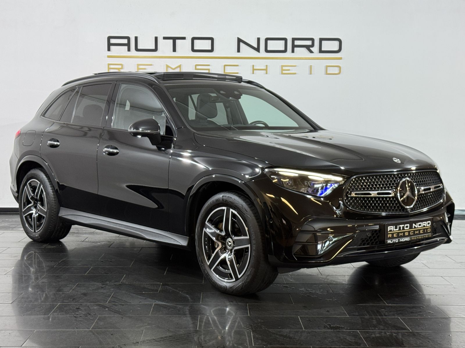 Mercedes-Benz GLC 200 AMG 4M*Pano*HeadUP*Night*360°*Memory*
