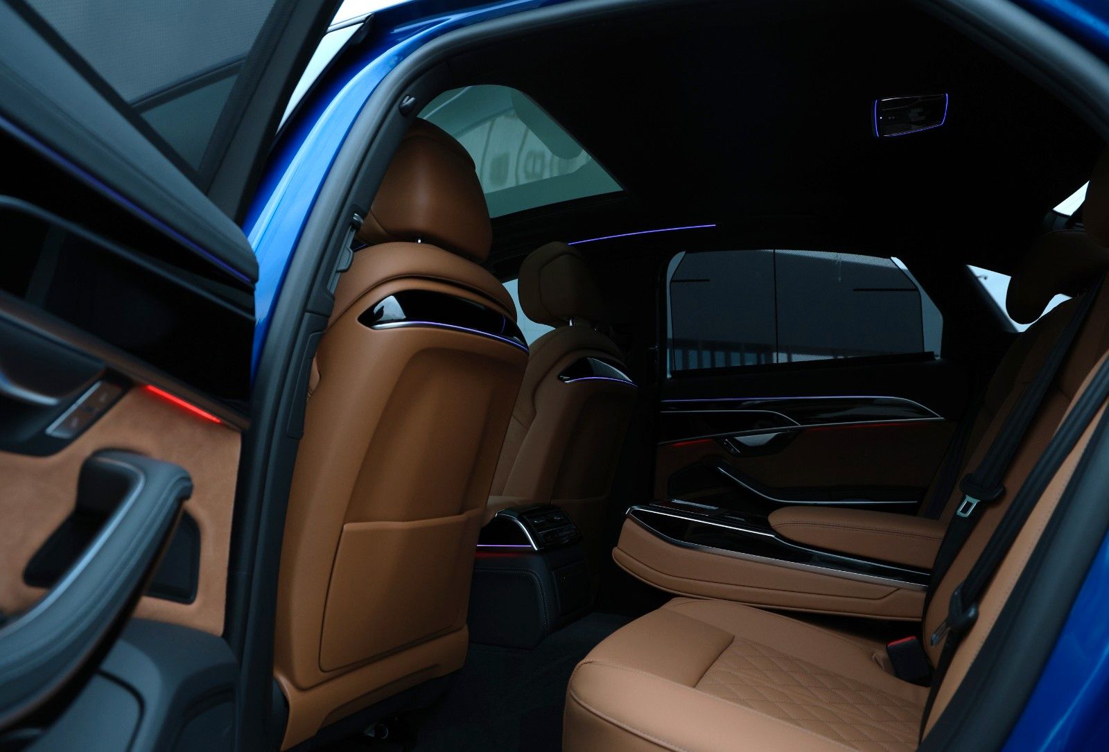 Audi A8 50 TDI quattro S line - Samsaru's Car Outlet