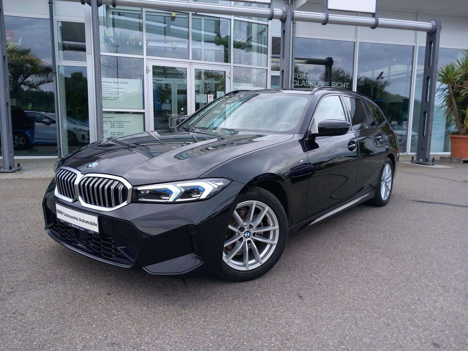 BMW 320d Touring xDrive Aut MSport - Samsaru's Car Outlet