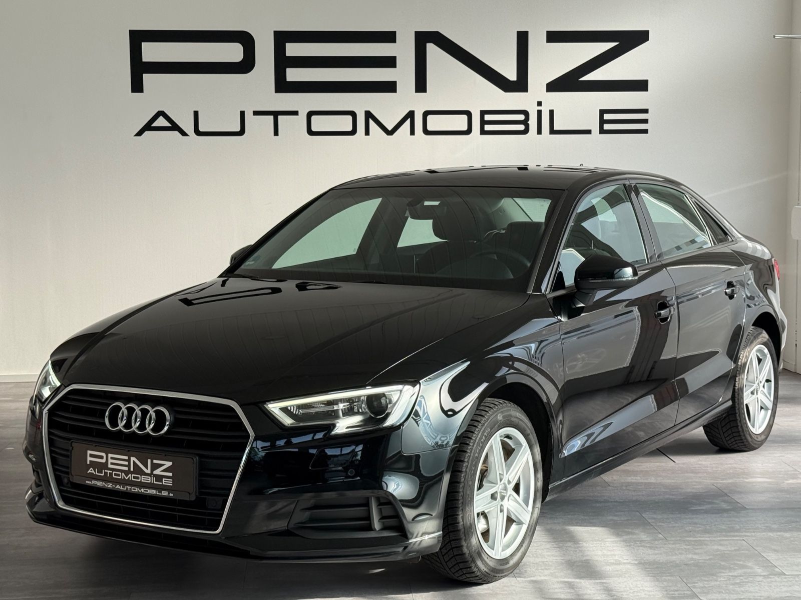 Audi A3 Limousine 30 TFSI basis - Samsaru's Car Outlet