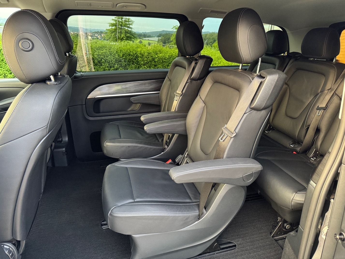 Mercedes-Benz V 220 V-Klasse Long - Samsaru's Car Outlet