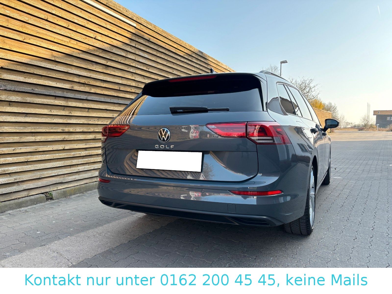 Volkswagen Golf 2.0 TDI Life Variant - Samsaru's Car Outlet
