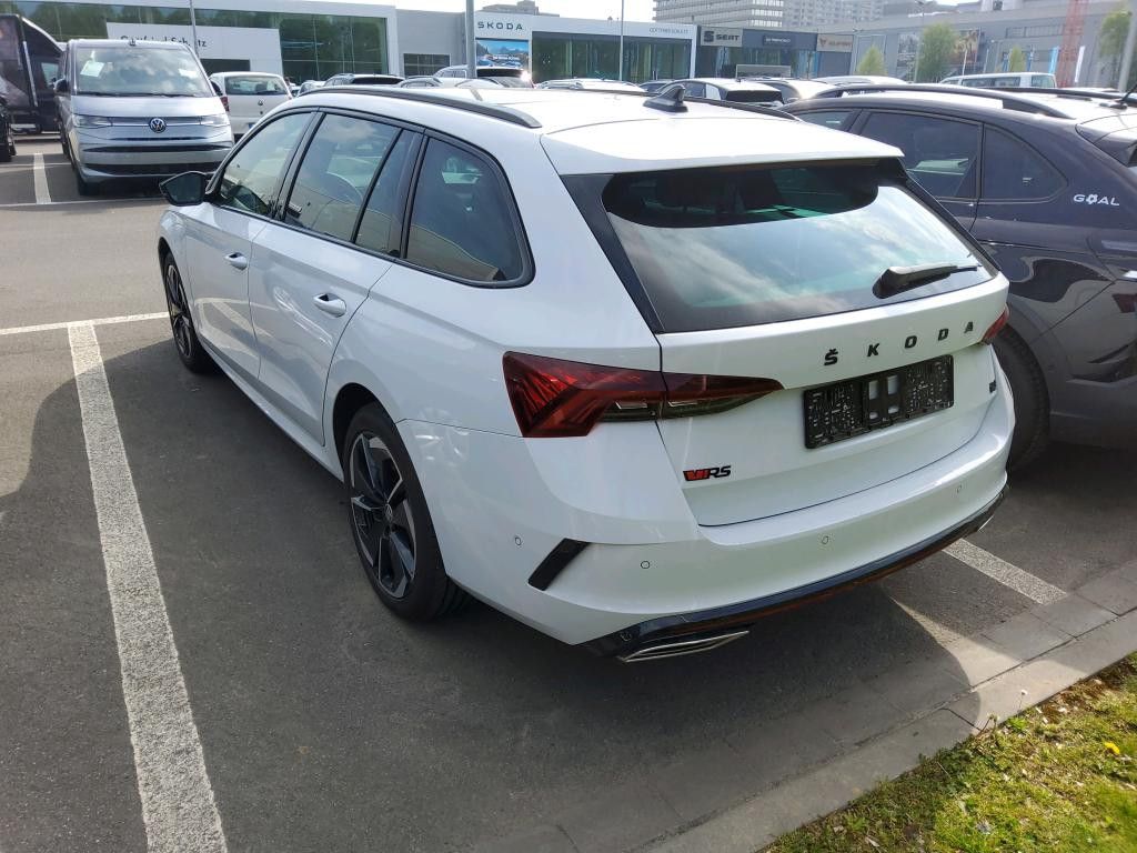 Skoda Octavia Combi RS 1.4 TSI iV LED NAVI AHK PANO