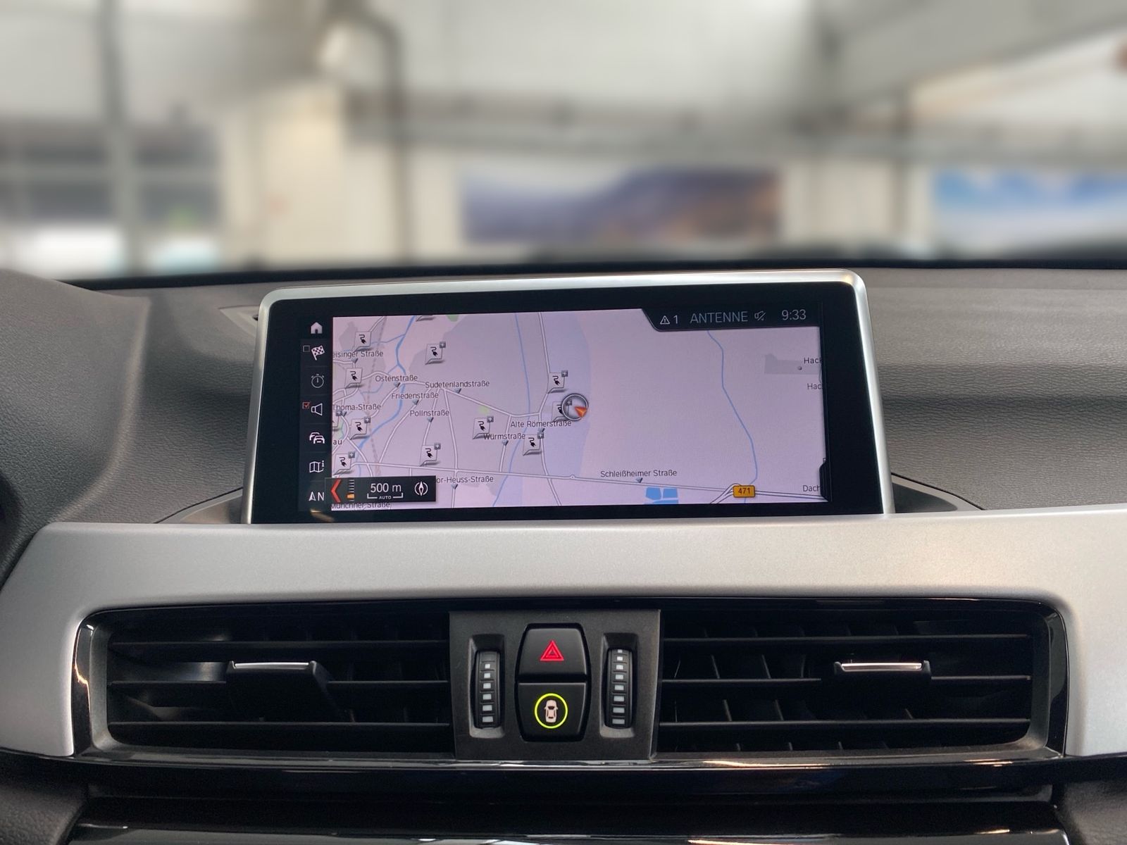 BMW X1 xDrive25e Advantage - Samsaru's Car Outlet