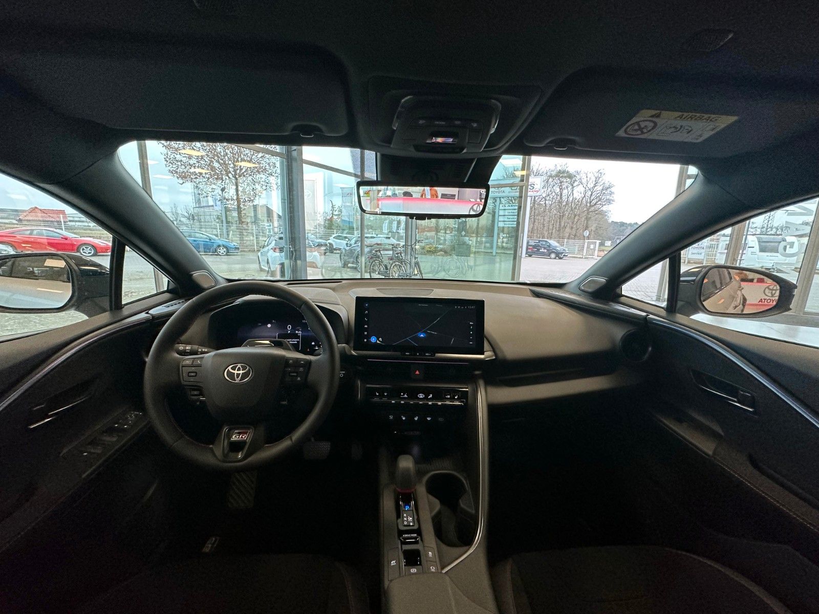 Toyota C-HR HYBRID 2.0 GR SPORT PREMIERE 4x4 SOFORT !