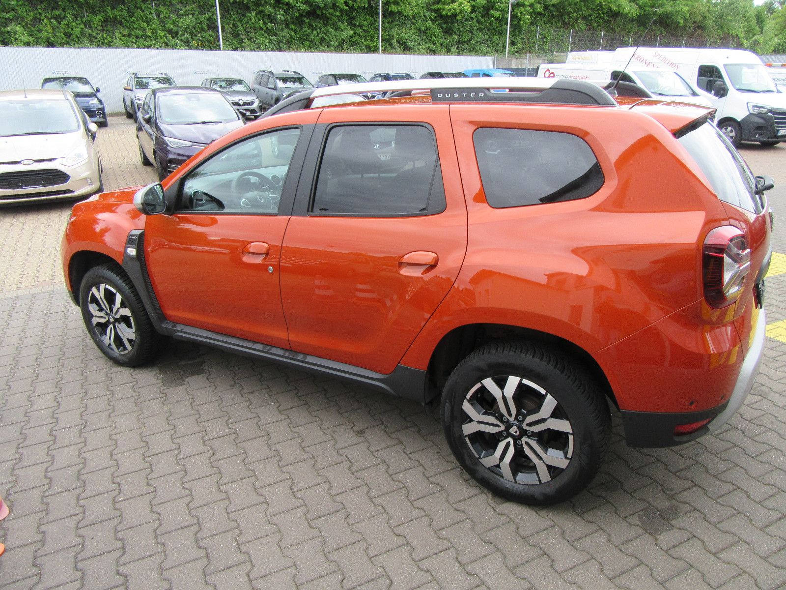Dacia Duster II TCe 150 Prestige 4WD - Samsaru's Car Outlet