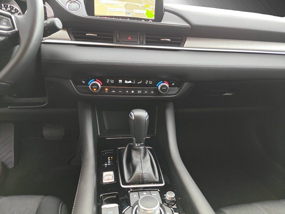 Mazda 6 2.0L SKYACTIV G 165 CENTER-LINE 360°