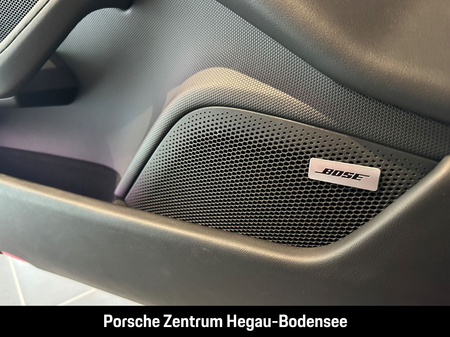 Porsche Taycan 4 Cross Turismo/Komfortsitze/BOSE/PDLS Pl