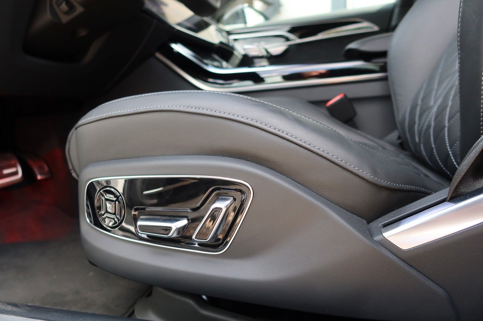 Audi A8 50 TDI quattro S Line - Samsaru's Car Outlet