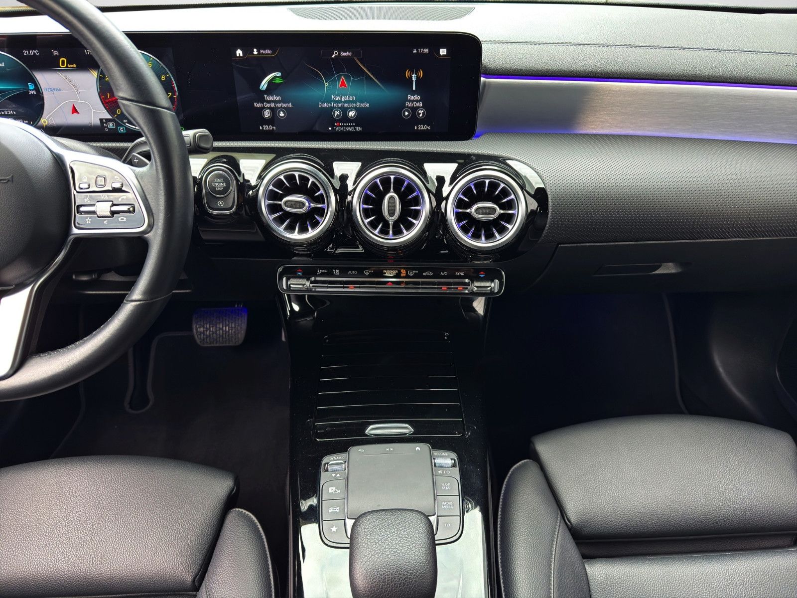 Mercedes-Benz CLA 200 AMG - Samsaru's Car Outlet