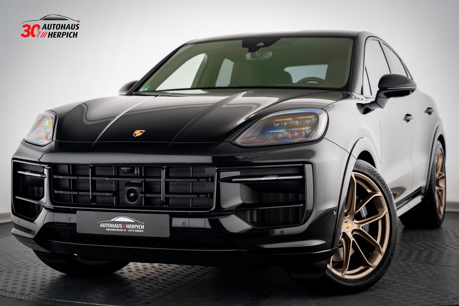 Porsche Cayenne GTS Coupé 22" Sport-Paket PDCC HUD HAL 