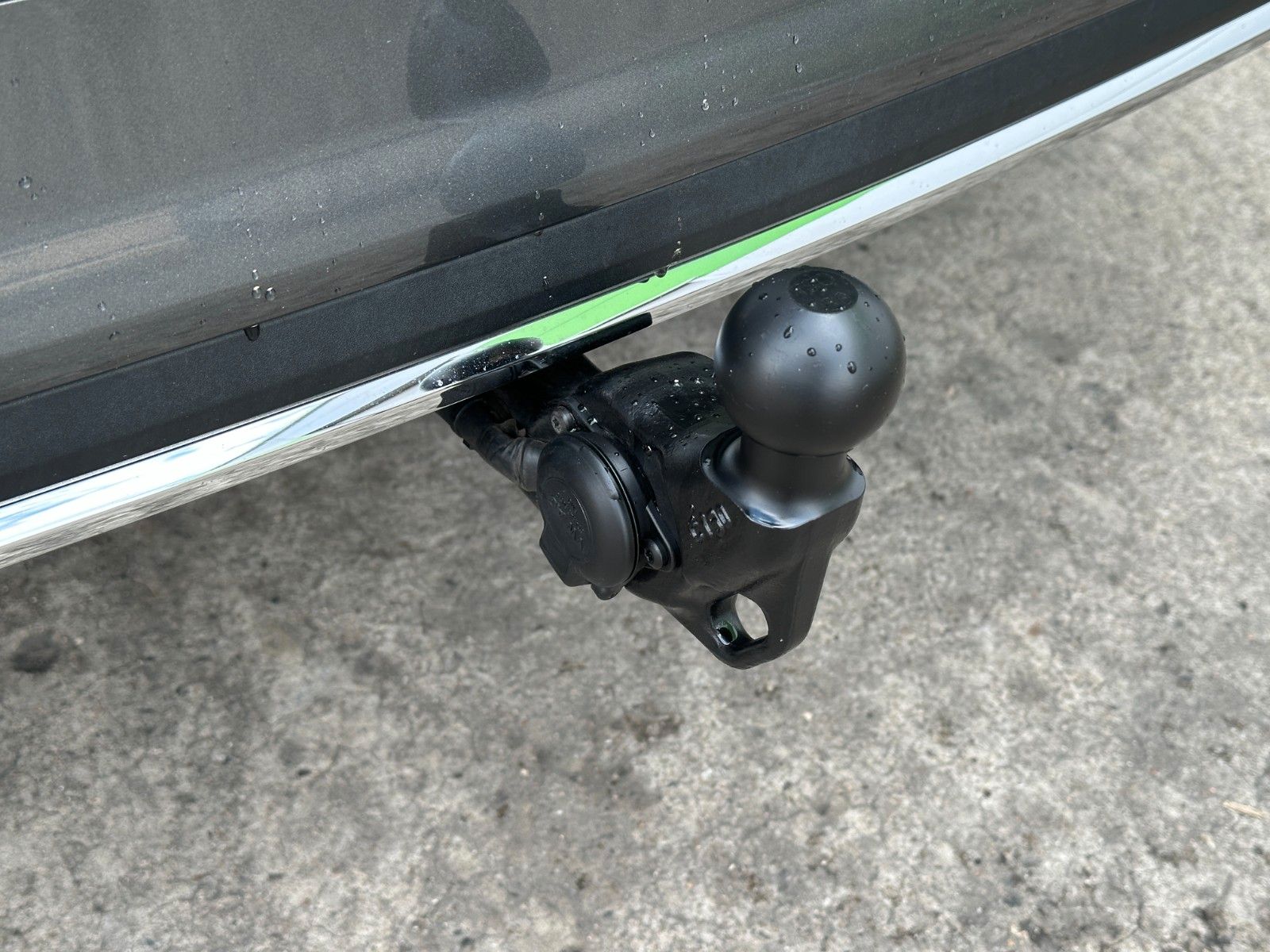 Skoda 150PS 4x4 DSG Sportline Side Assist eHK LM19"AHK