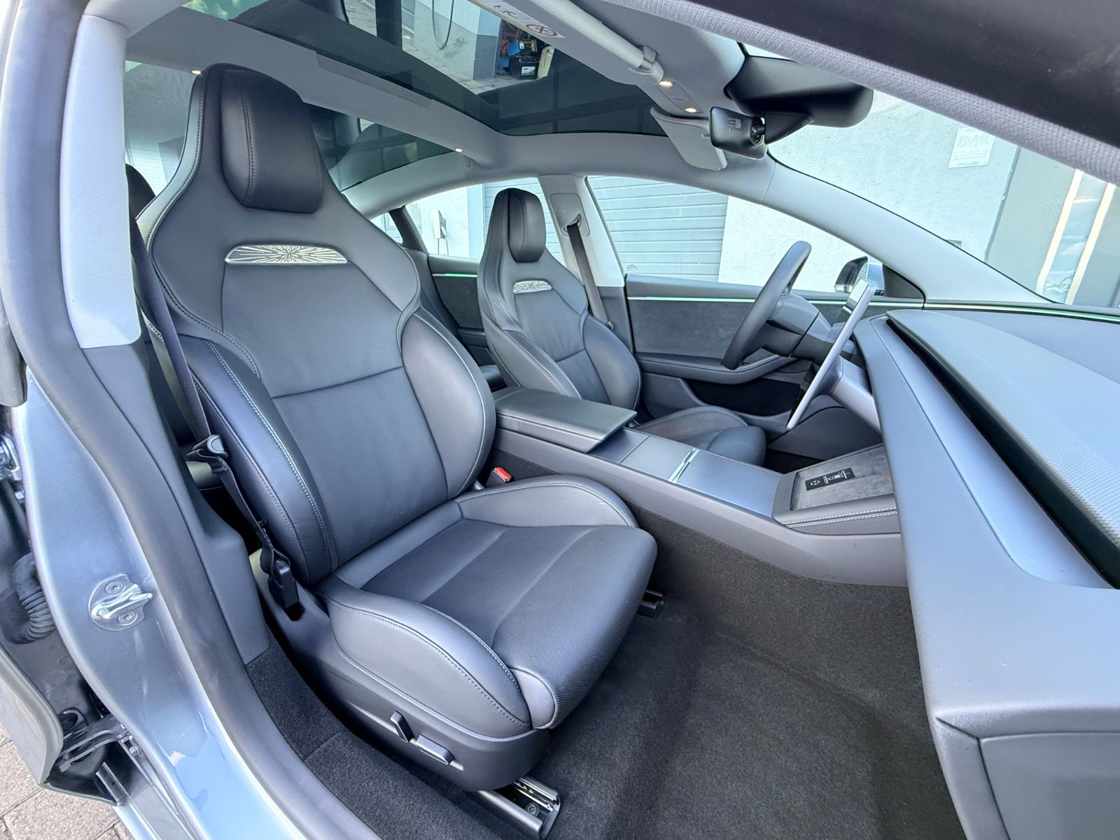 Tesla Model 3 Performance Highland 2025 | Quichsilber