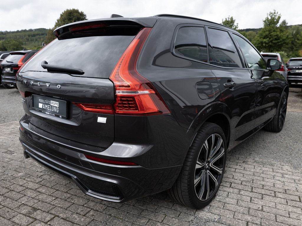 Volvo XC60 T8 AWD Recharge Plus Dark aus 1.Hand