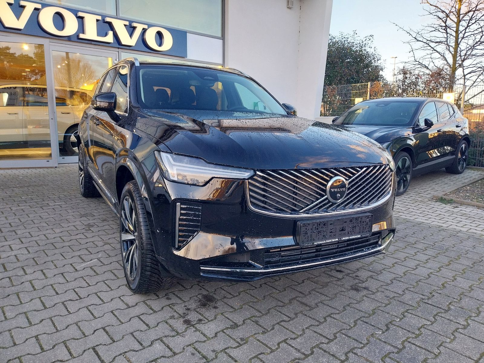 Volvo XC90 Plus Bright Recharge Plug-In Hybrid AWD