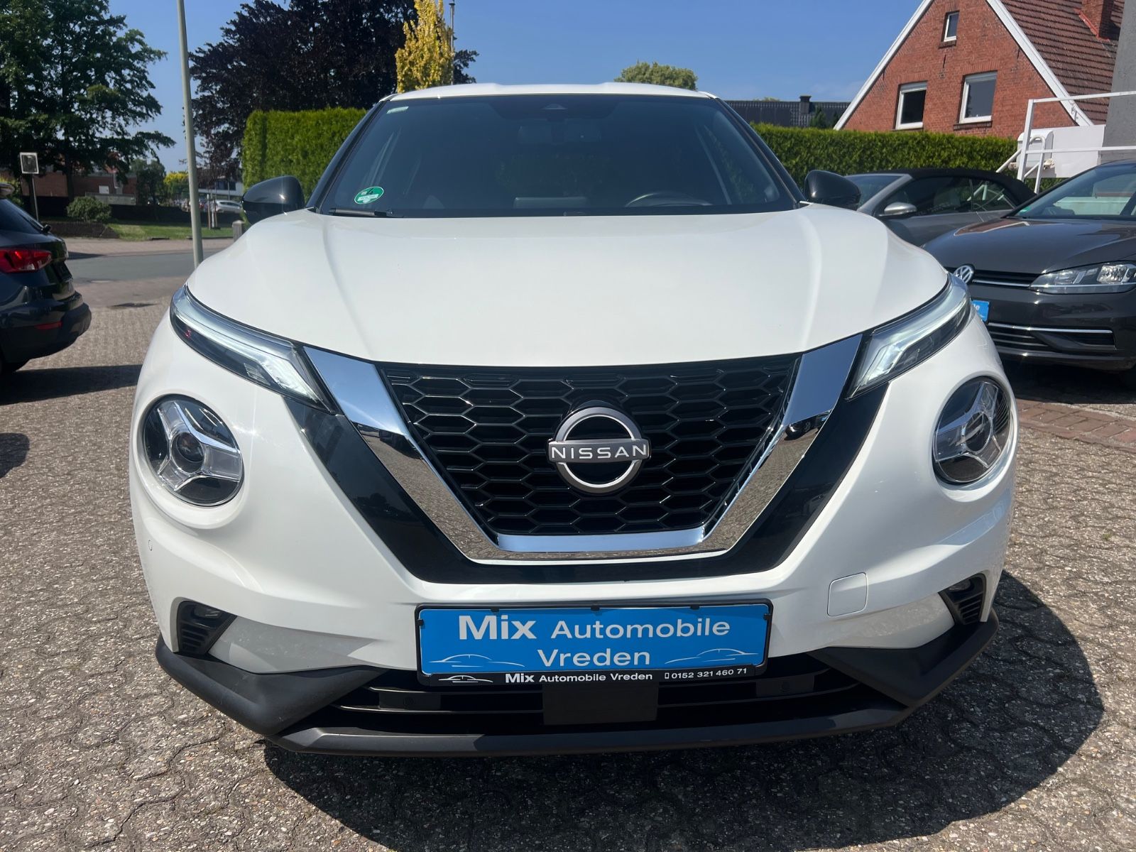 Nissan Juke N-Connecta - Samsaru's Car Outlet