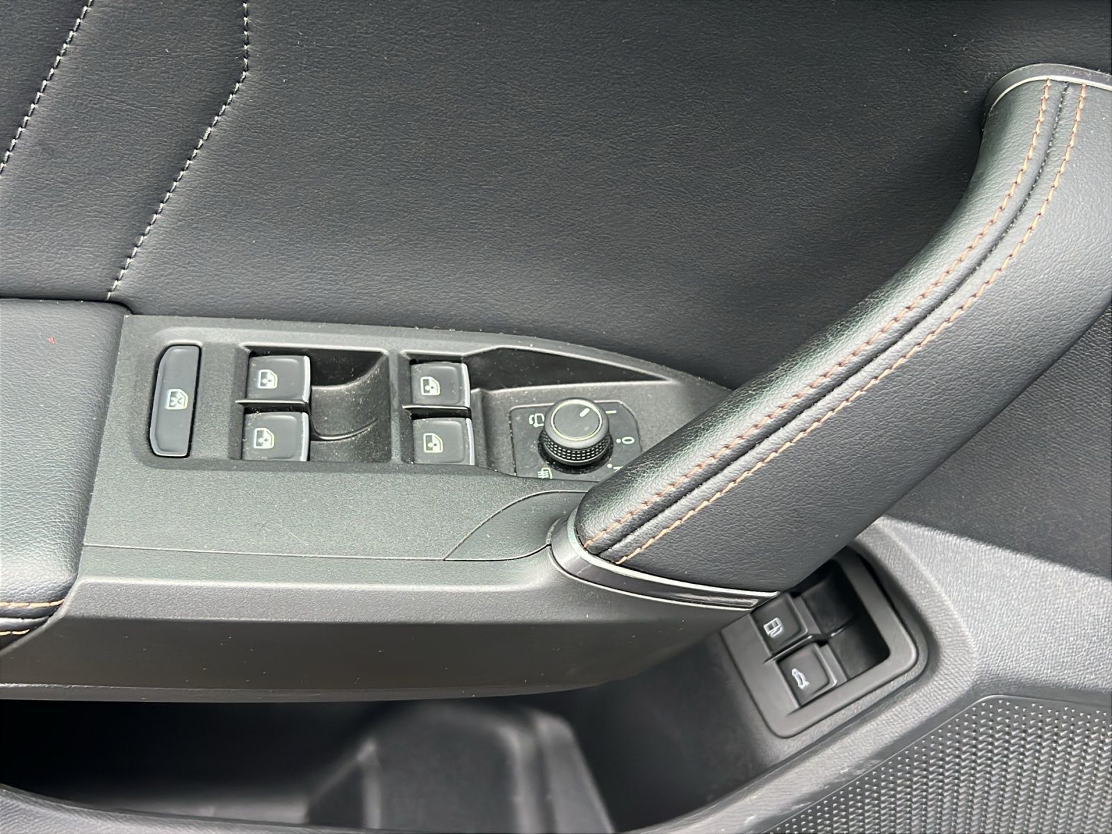 Cupra Formentor 1.4 eHybrid VZ KAMERA LM19 AHK