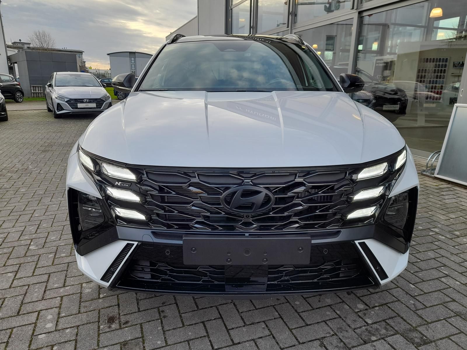 Hyundai TUCSON FL 1.6 HEV 4WD N-LINE - Samsaru's Car Outlet