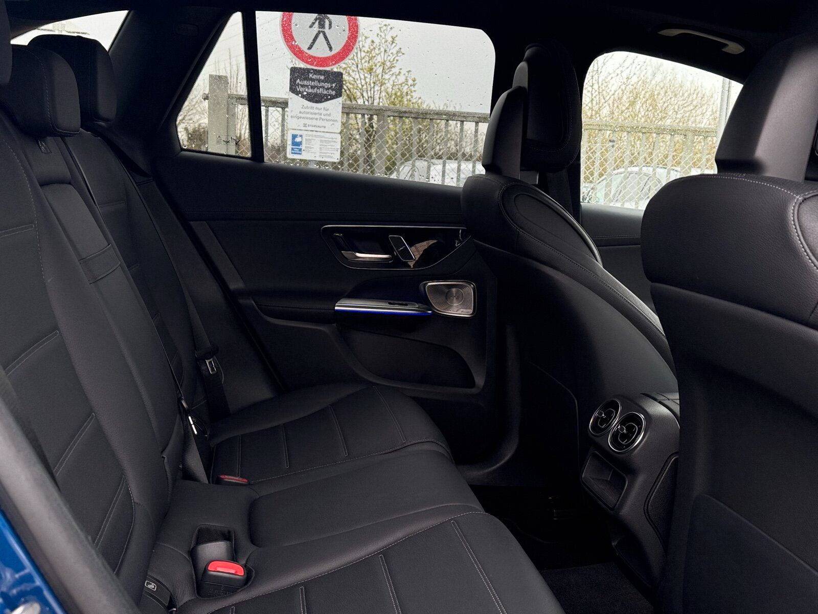 Mercedes-Benz GLC 300 d 4M AMG Advanced AHK PanoDach DigiLight