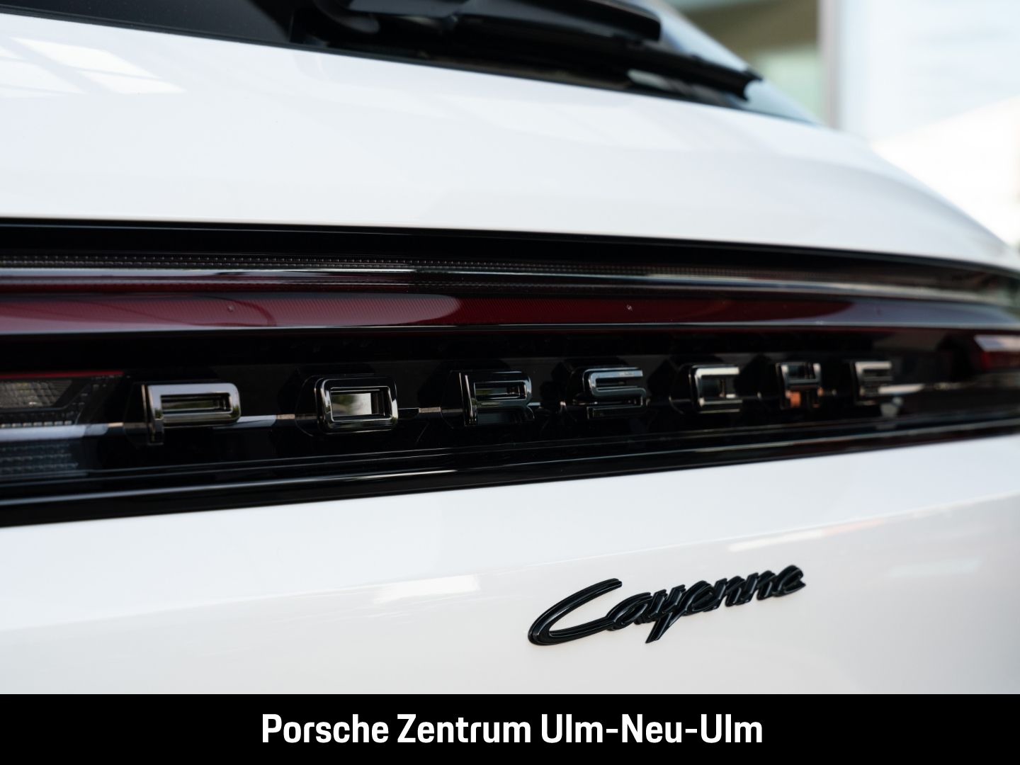 Porsche Cayenne E-Hybrid InnoDrive Head-Up Sitzbelüftung