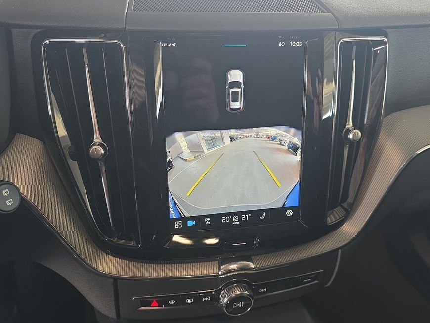 Volvo XC60 B4 D Plus Dark