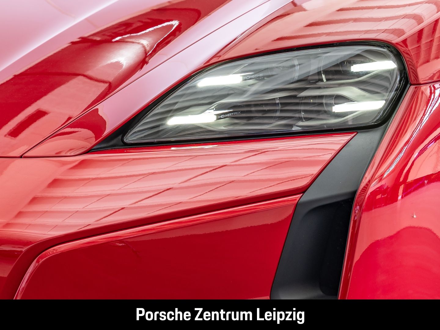 Porsche Taycan Turbo S Cross Turismo Burmester PCCB