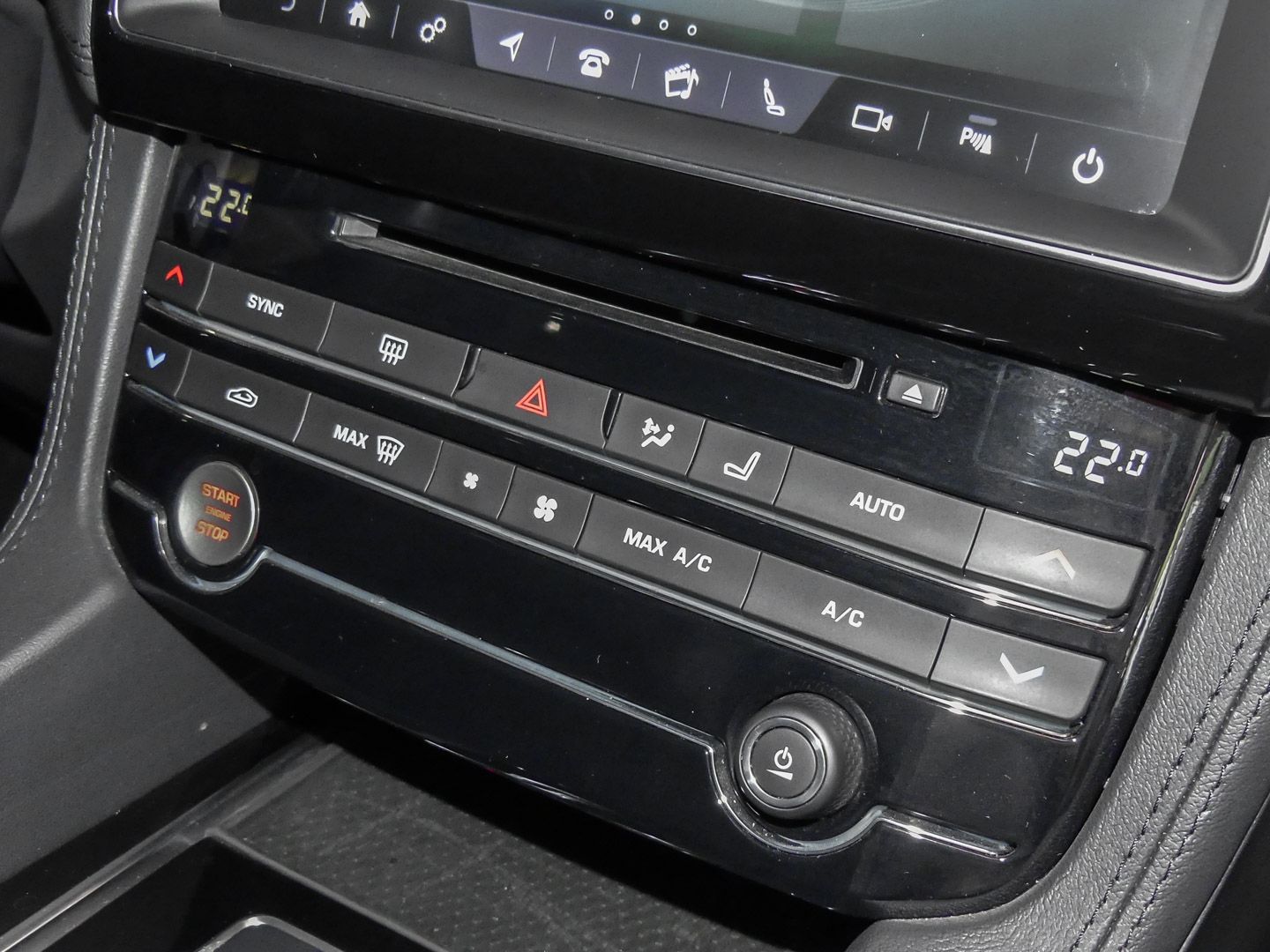 Jaguar F-Pace Prestige AWD 30d EU6d-T Allrad AHK-abnehm