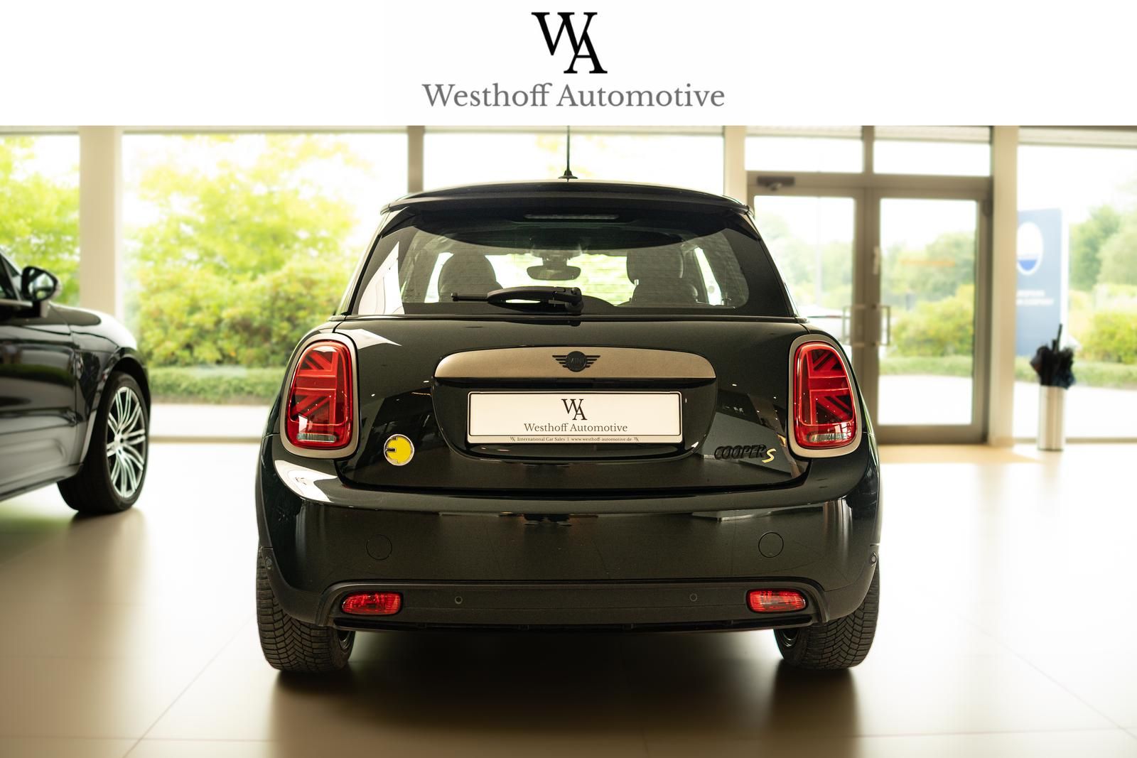 MINI Mini Cooper SE Resolute Edition - Samsaru's Car Outlet