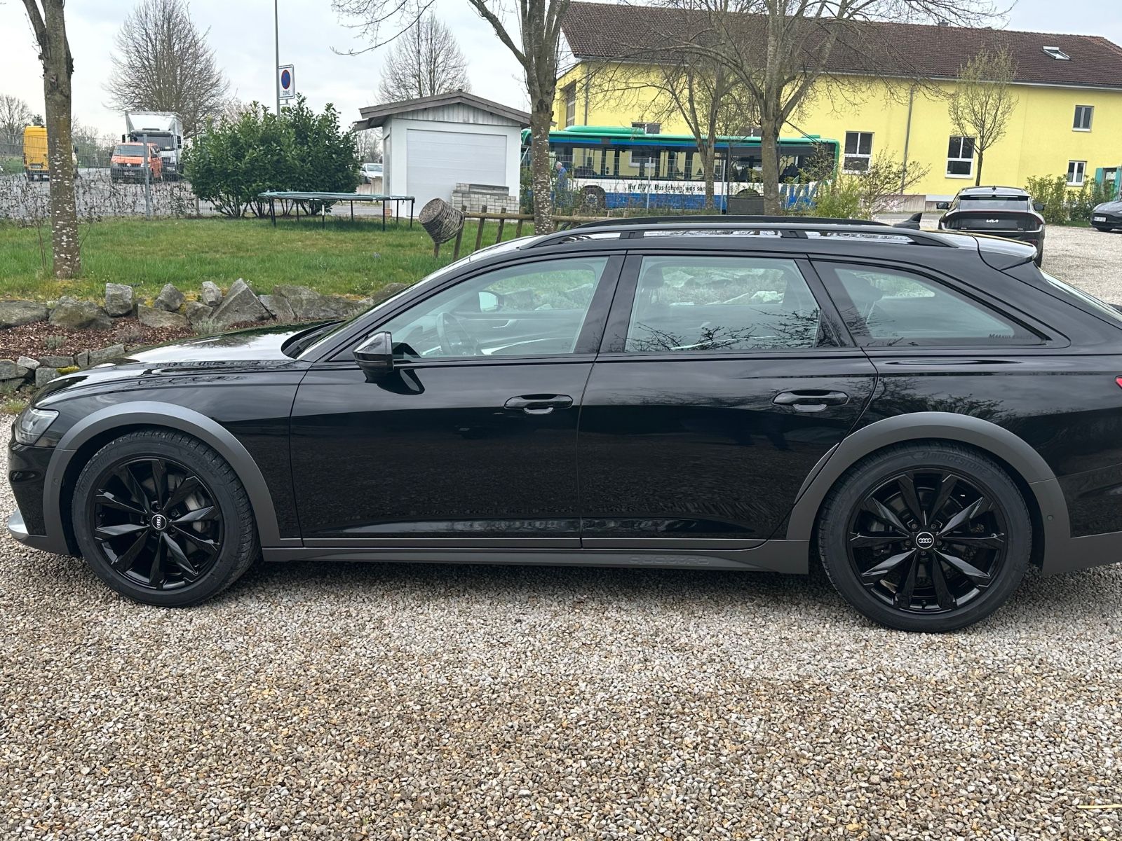 Audi A6 Allroad - Samsaru's Car Outlet