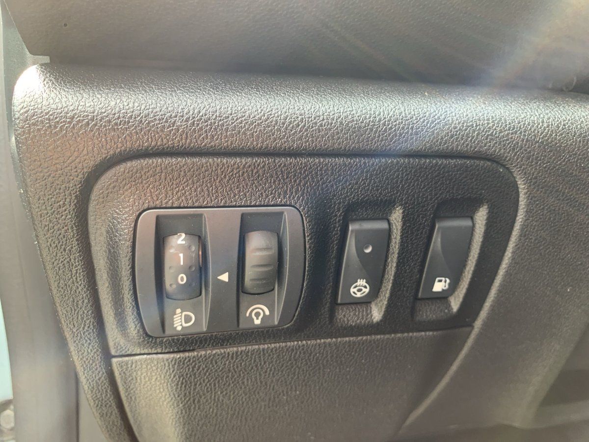 Renault Megane Grandtour ZEN E-TECH Plug-in - Samsaru's Car Outlet