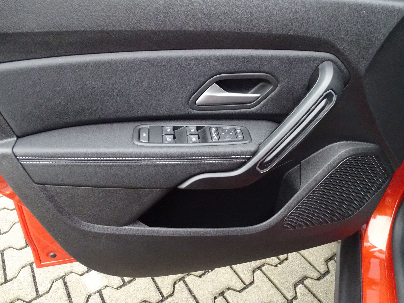 Dacia Duster II Journey Automatik 150 EDC - Samsaru's Car Outlet