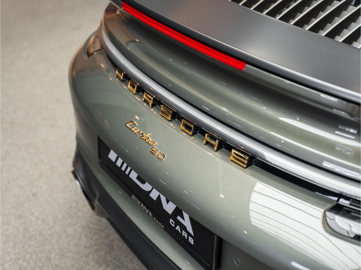 Porsche 992 992 Turbo 50 Years 1/1974 Burmester Leder 91