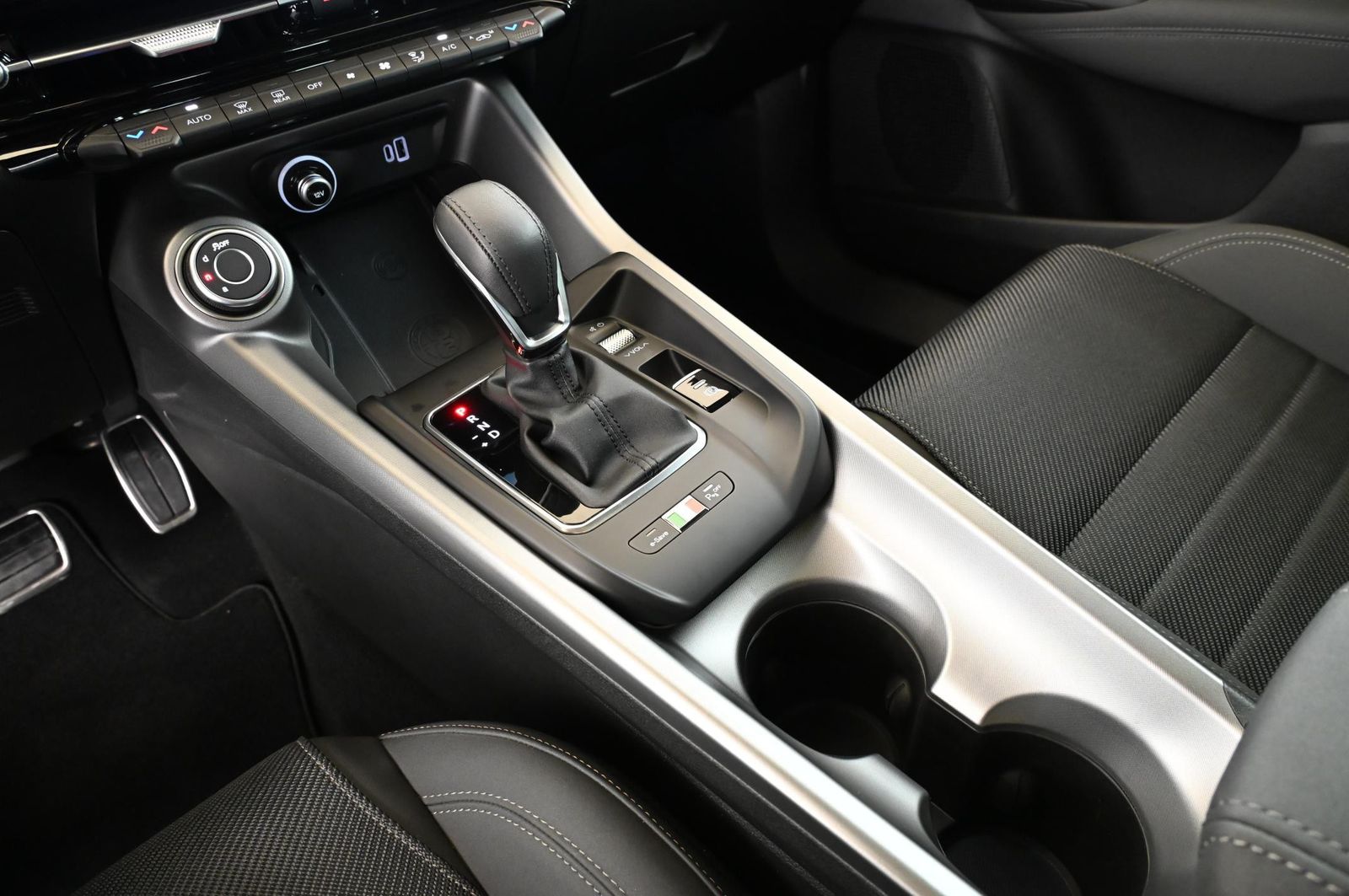Alfa Romeo Tonale 1.3 PHEV 280 Q4 Ti LED/PANO/BREMBO/20