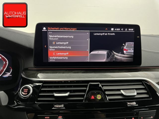 BMW 530 i xDrive Touring Luxury Line PANO+AHK+STANDH