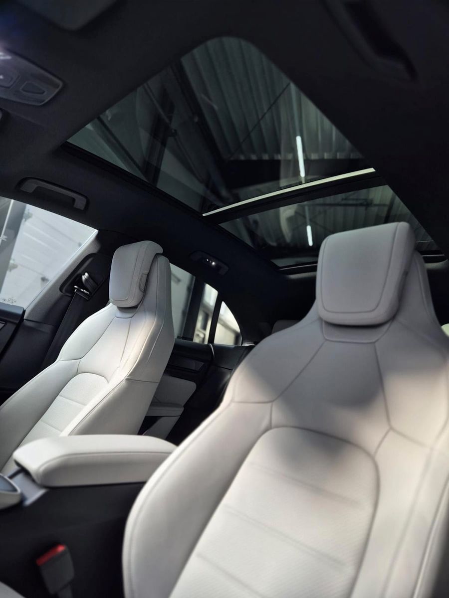 Porsche Macan 4 Electric