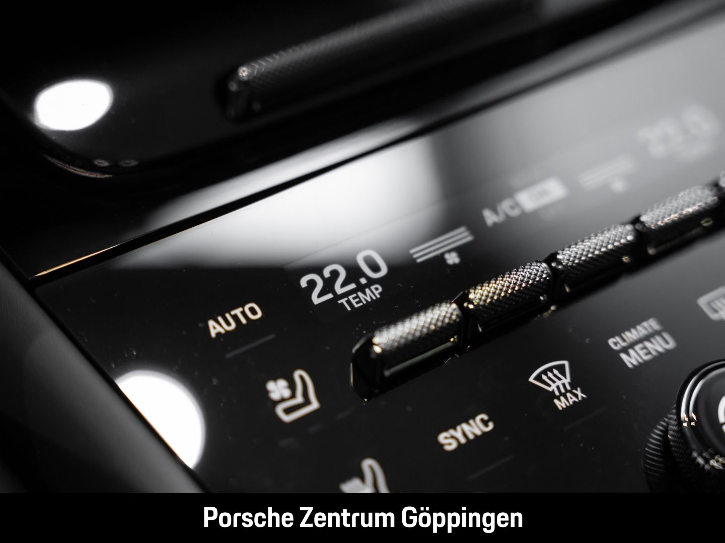 Porsche Cayenne E-Hybrid Coupe LED-Matrix Panoramadach