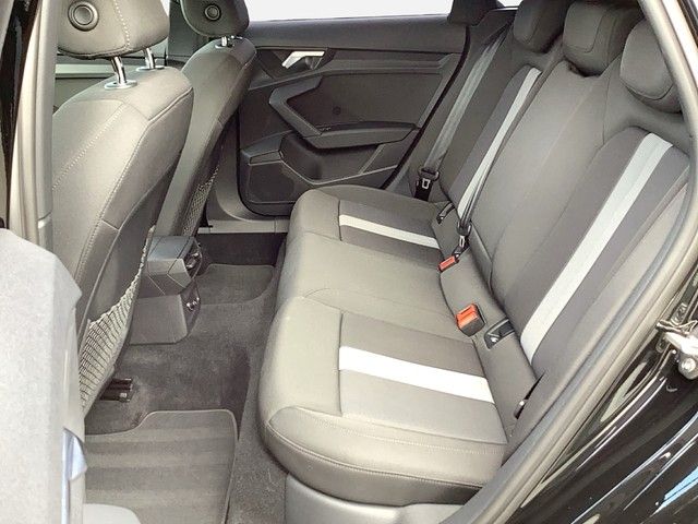 Audi A3 Sportback 30TFSI Advanced Scheinwerfer LED Te