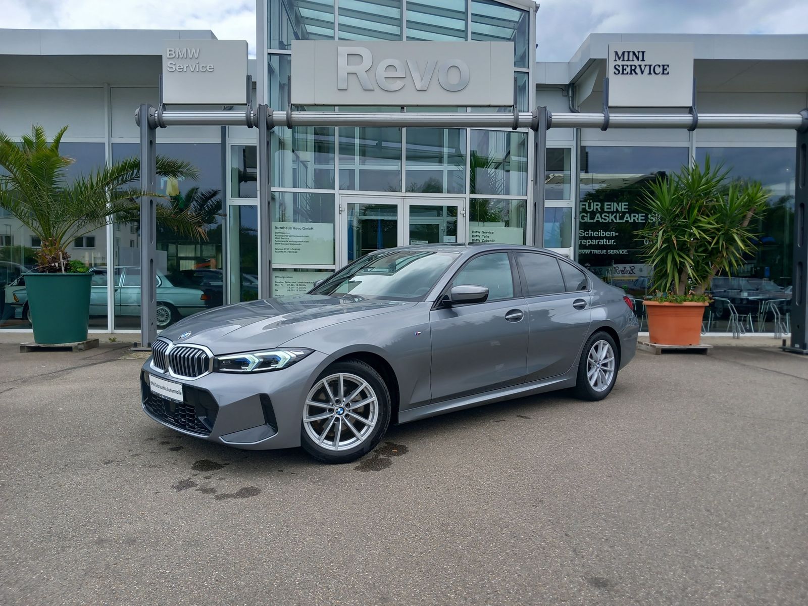 BMW 320d xDrive MSport - Samsaru's Car Outlet