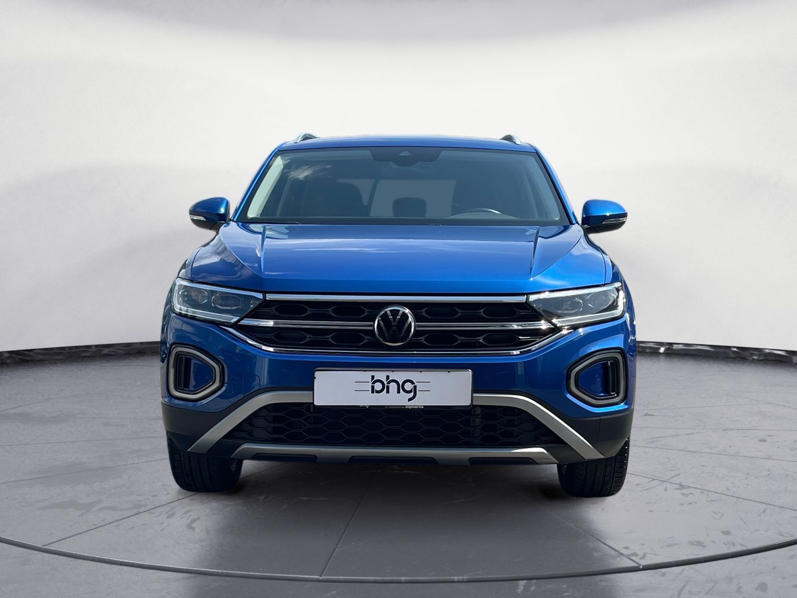 Volkswagen T-Roc 1.5 TSI - Samsaru's Car Outlet