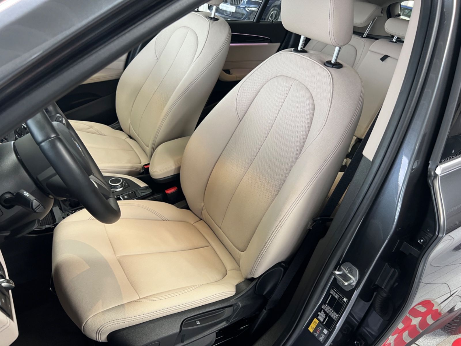 BMW X1 xDrive 25 e xLine - Samsaru's Car Outlet