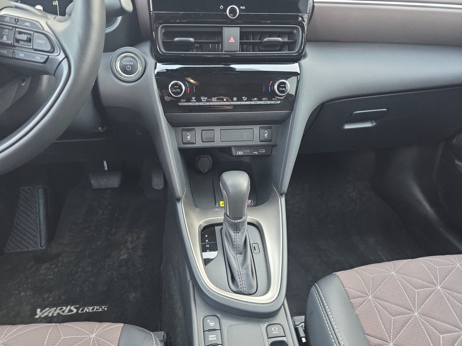 Toyota Yaris Cross 1.5 E FWD Style Plus 2xKlima 360 ACC