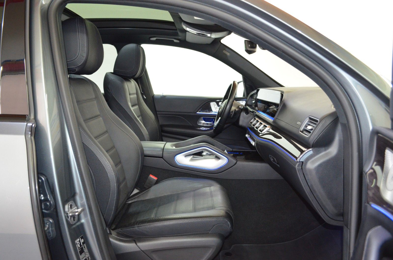 Mercedes-Benz GLE 350 DE 4M AMG-LINE"PANO"DTR+"MASSAGE"SOUND"